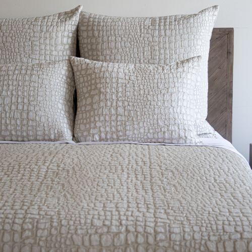 Croc Coverlet