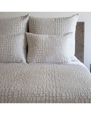 Croc Coverlet